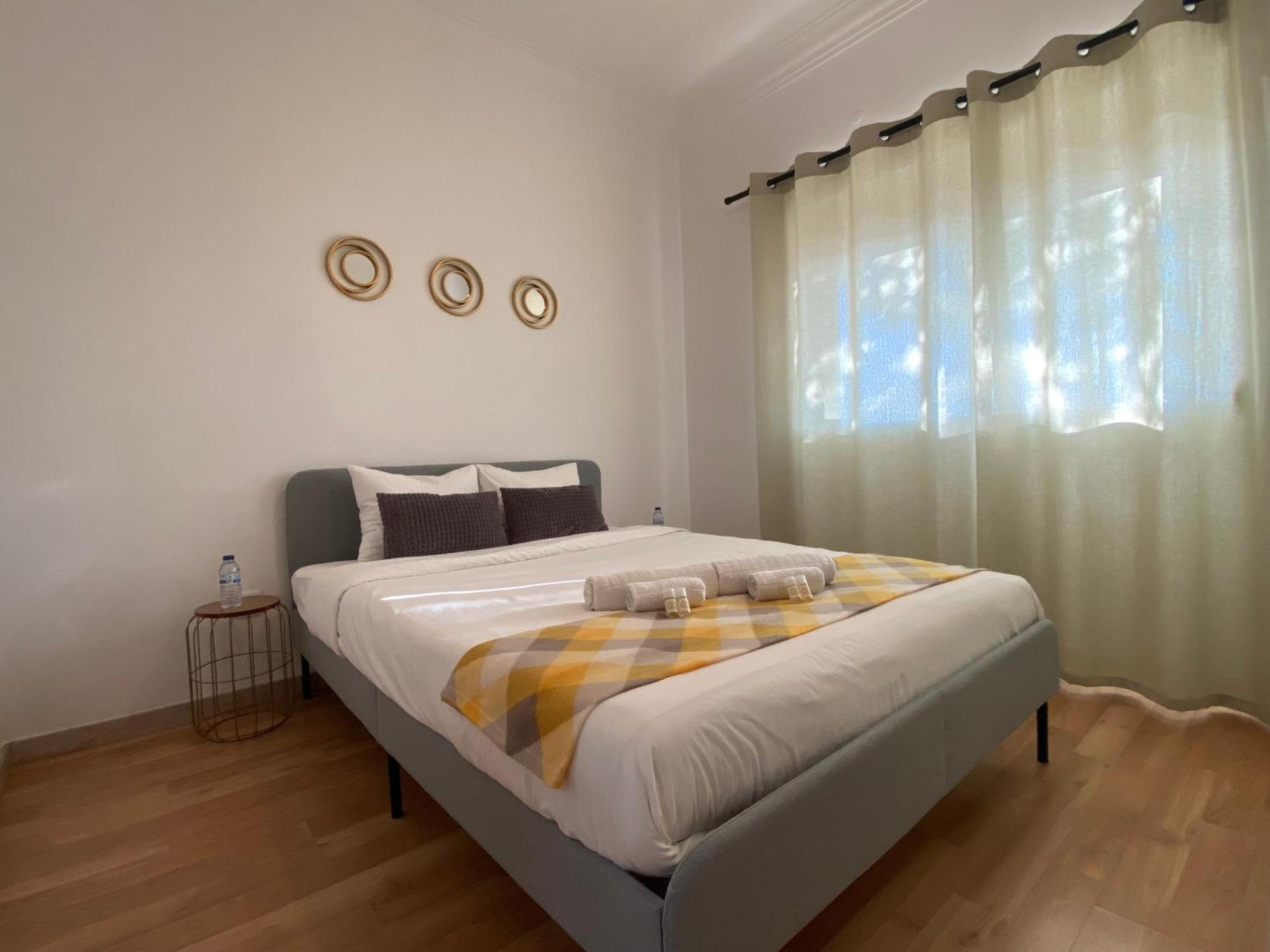 Almada Central Apartment Apartment