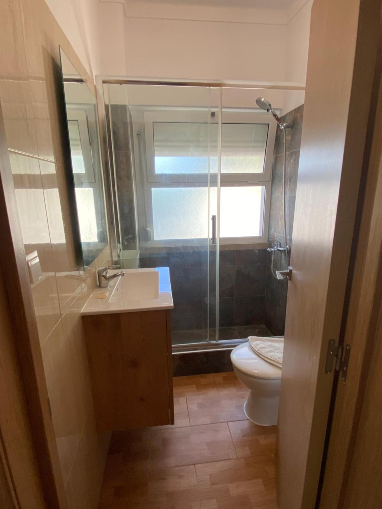 Almada Central Apartment