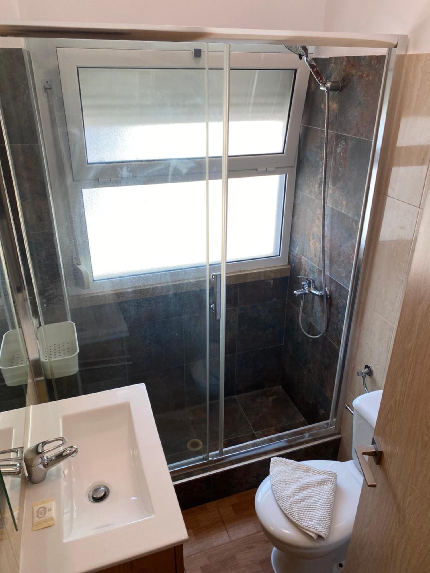 Almada Central Apartment * Almada